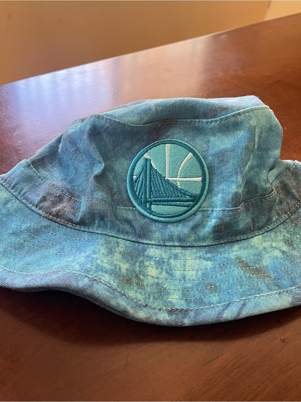 Golden State Warriors Mitchell & Ness Adult Blue Bleach/Tie-Dye Bucket Hat NWOT